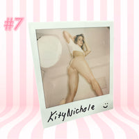 Exklusive, signierte, anstößige Polaroids von Kity Nichole 6