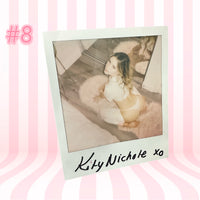 Exklusive, signierte, anstößige Polaroids von Kity Nichole 7