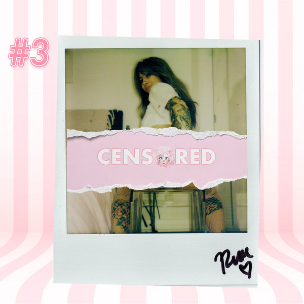 Rosita Martin — Illuminated Curves Set Polaroid #03